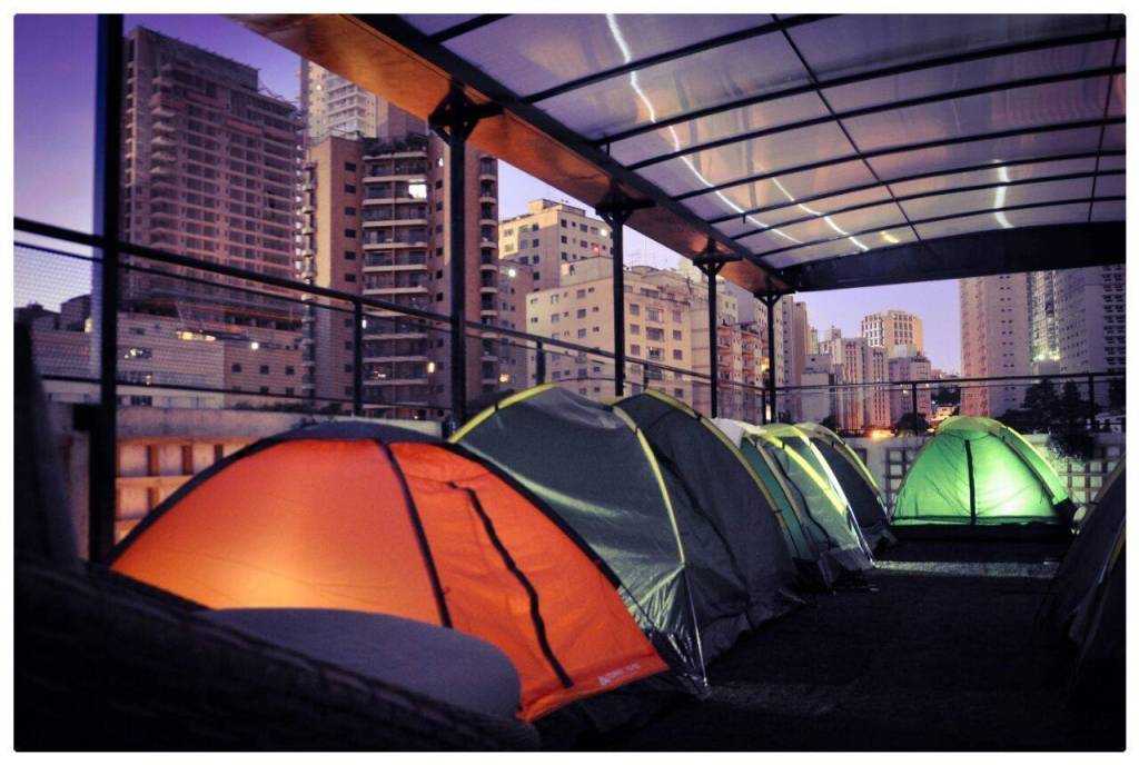 Agora é possível acampar em um rooftop em São Paulo