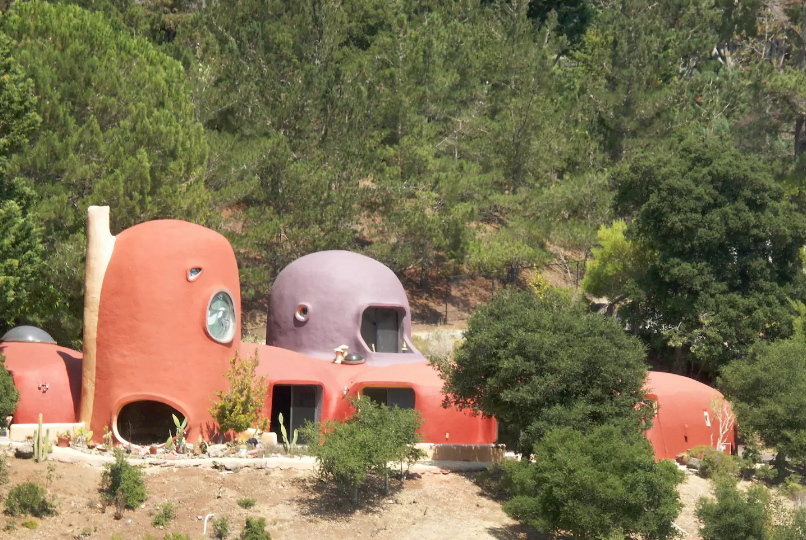 Você pode alugar a casa dos Flintstones no Airbnb
