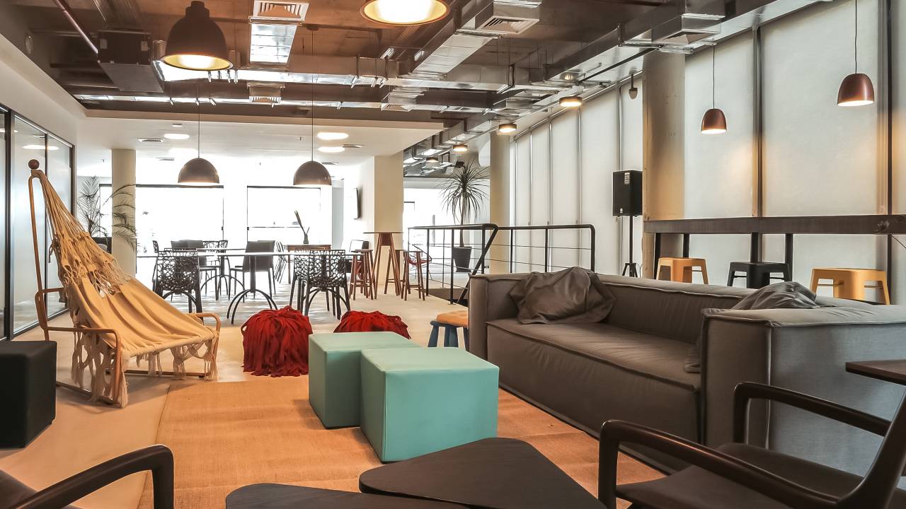 01-coworking-revitaliza-casarao-rio-projeto-premiado-nex