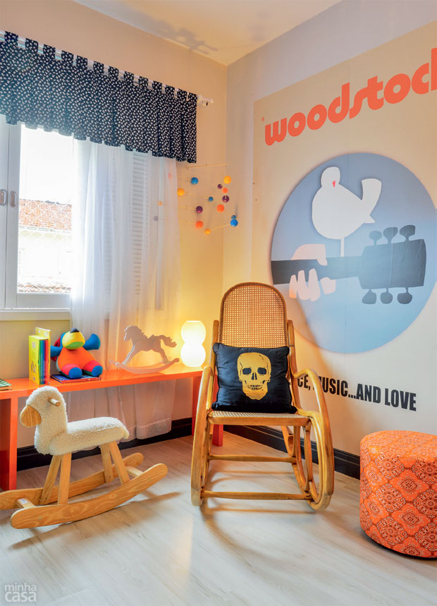 02b-avioes-e-rock-inspiram-decoracao-de-quarto-de-bebe