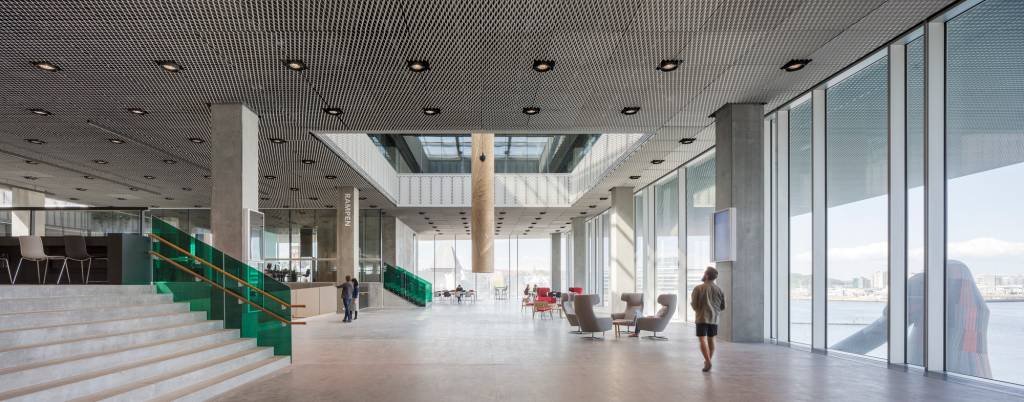 04-dokk-1-biblioteca-publica-do-ano-2016
