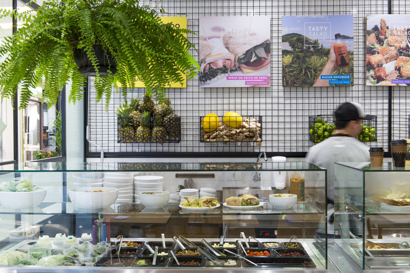 05-tasty-salad-shop-restaurante-industrial-saudavel-curitiba