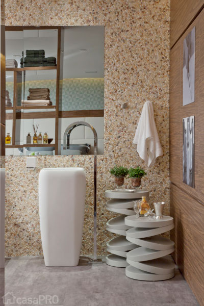 Banheiro projetado por Patricia Kolanian Pasquini para a Casa Cor São Paulo 2014. Banheiro projetado por Patricia Kolanian Pasquini para a Casa Cor São Paulo 2014.