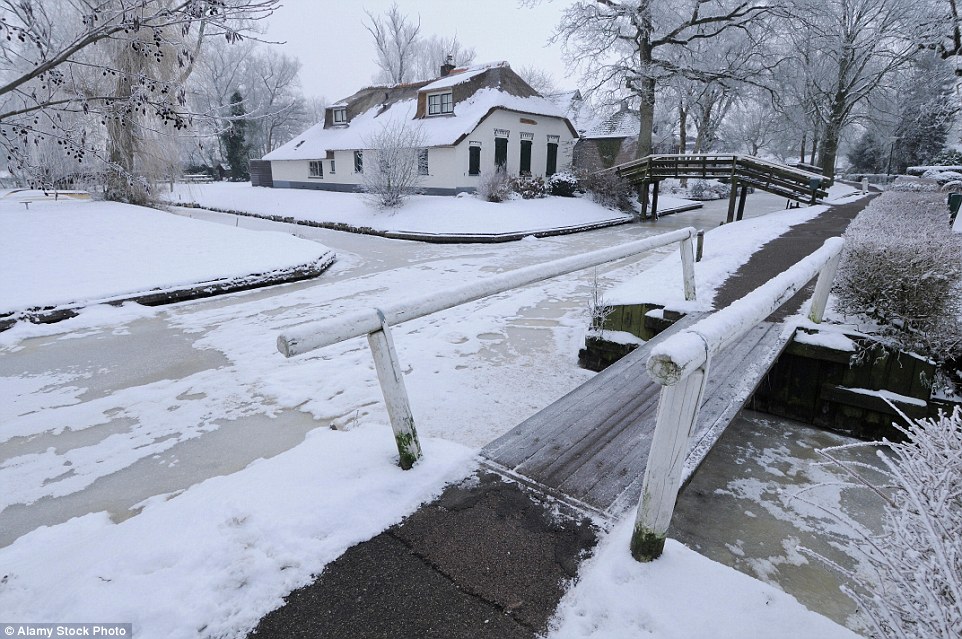 08-veneza-holandesa-giethoorn