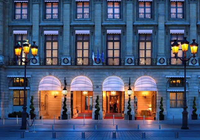 1-apos-anos-fechado-ritz-paris-e-reaberto