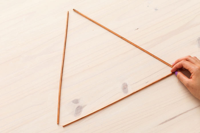 15-como-fazer-um-mobile-geometrico-decorado-com-flores