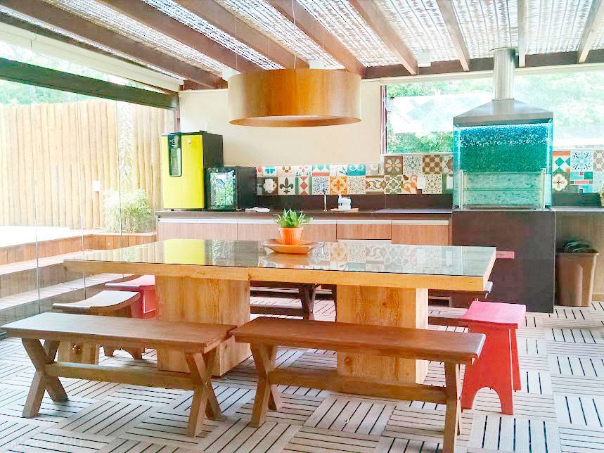 Pergolado projetado por &Ocirc; de Casa Arquitetura.