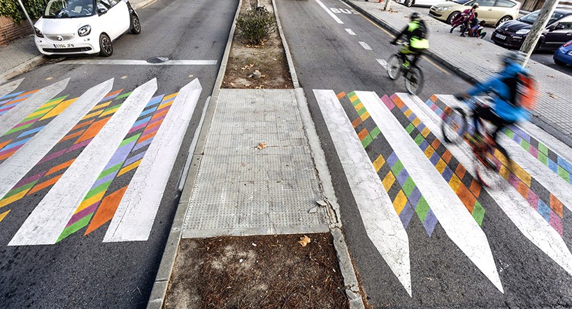 6-faixas-de-pedestre-na-espanha-ganham-formas-geometricas-e-cores