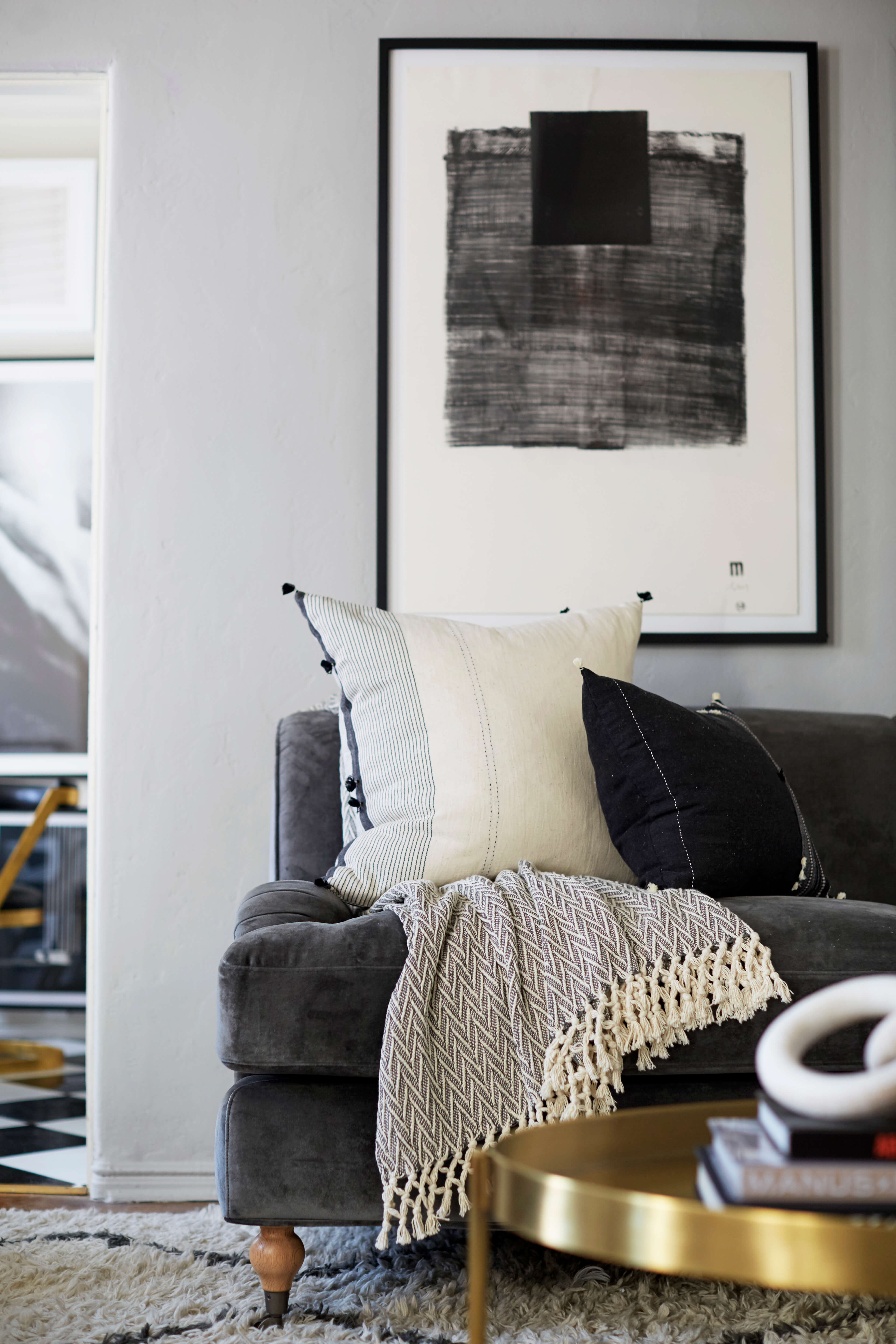 9-antes-depois-uma-sala-de-estar-casual-e-elegante