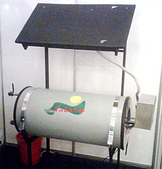 O aquecedor funciona com um g&aacute;s refrigerante ecol&oacute;gico, em vez de &aacute;gua, e ...