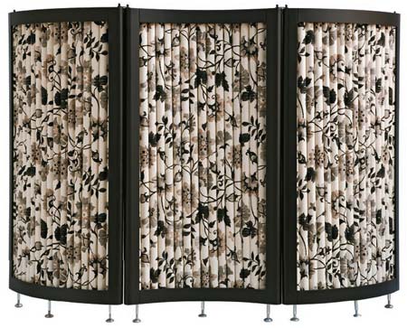 Aureliano Menezes criou o Copacabana, de madeira e tubos de PVC forrados com ...