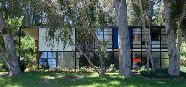 Charles Eames: ajude a manter a casa do designer em Los Angeles