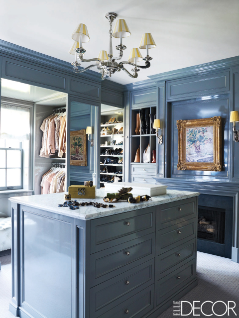 closet-azul-com-lareira-e-quadro
