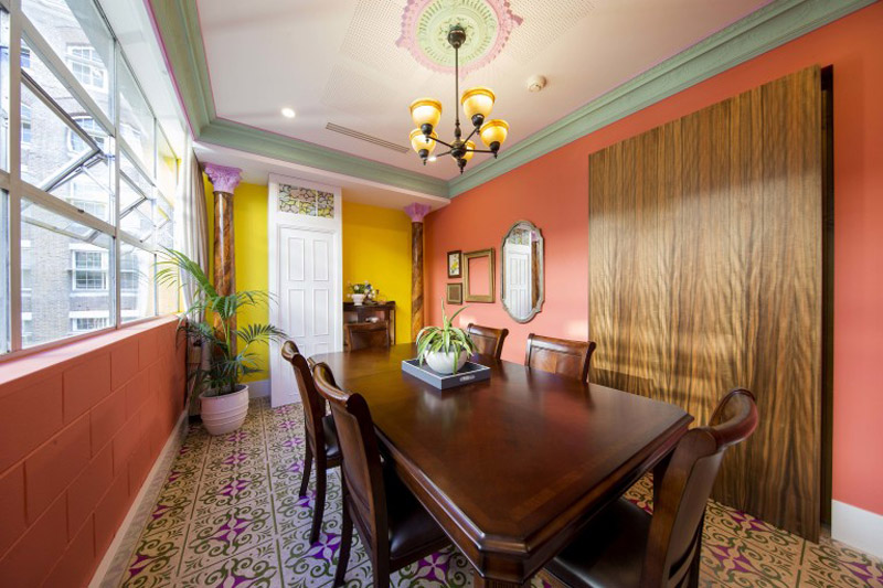 conheca-a-nova-sede-do-airbnb-em-sidney-tem-quarto-atras-da-estante (17)