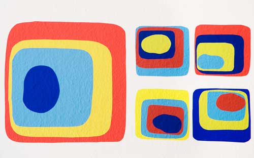 Aplique os demais adesivos, colando um sobre o outro. Brinque com as posi&ccedil;&otilde;...