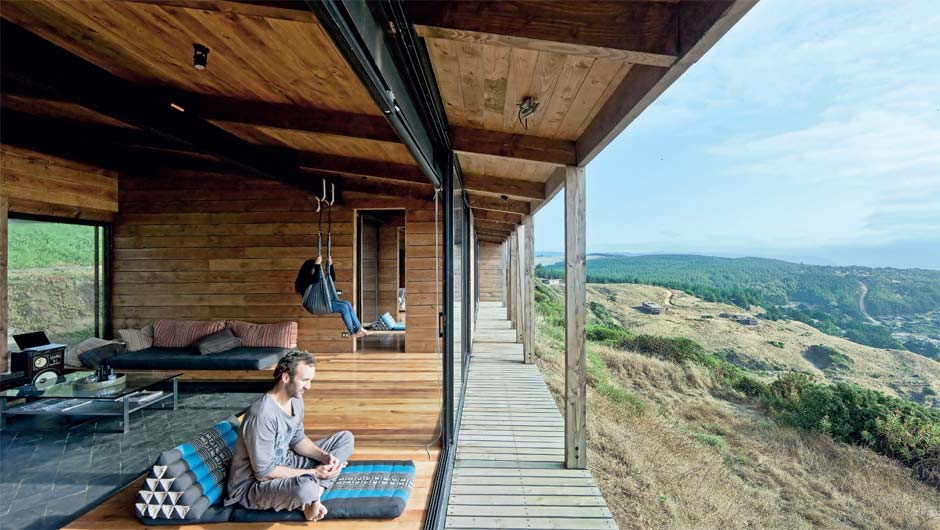 Casa em topo de montanha é ideal para a prática de meditação