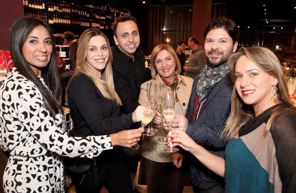 Roberta-Banqueri,Erica-Salguero,-Leandro-Stechinski,-Beta-Pollis,-Thoni-Litsz-e-Cintia-Aguiar
