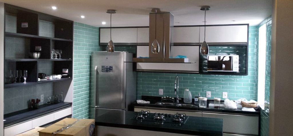 subway-tiles-8-cozinhas-que-apostam-no-revestimento (15)