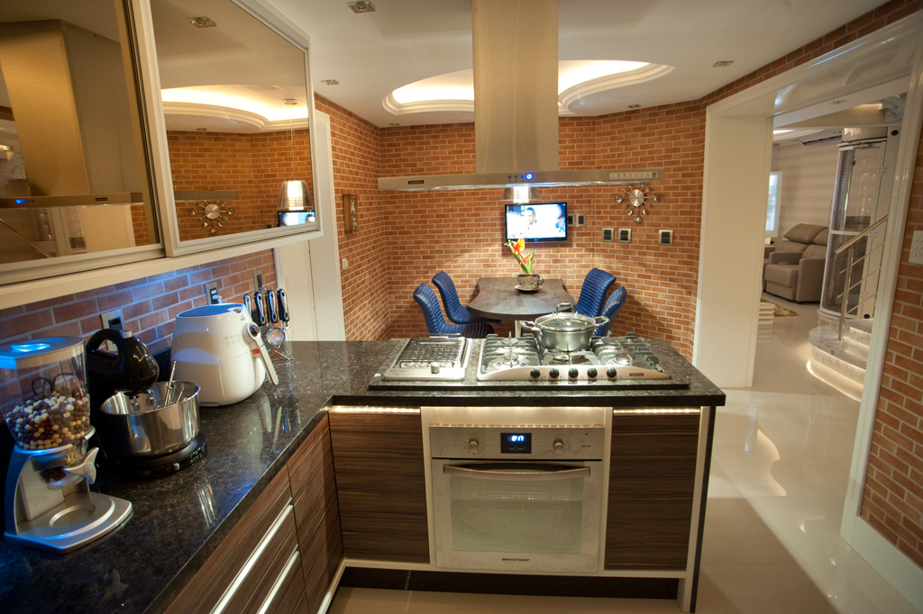 subway-tiles-8-cozinhas-que-apostam-no-revestimento (18)