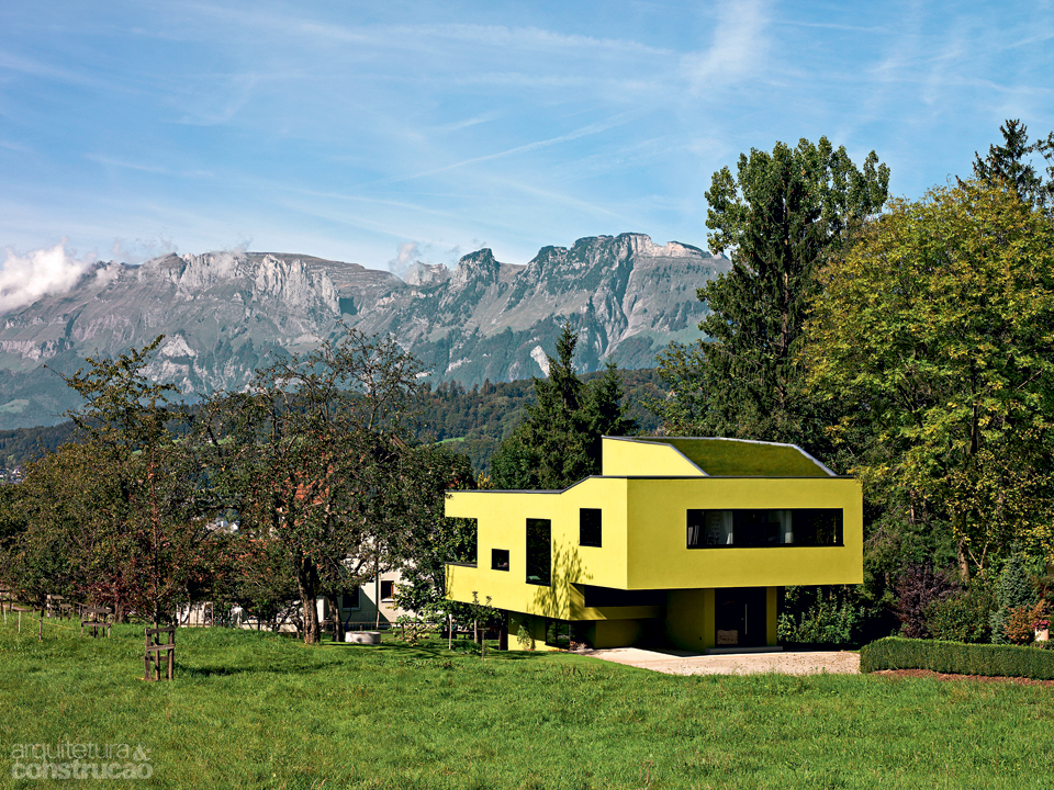 Verde-esmeralda: 6 peças com a cor do ano de 2013