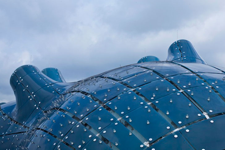 Museu com formato “alienígena” se alimenta de energia solar