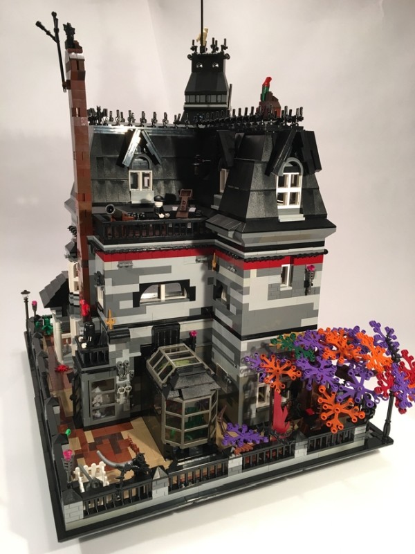 08-fa-miniatura-casa-familia-addams-lego