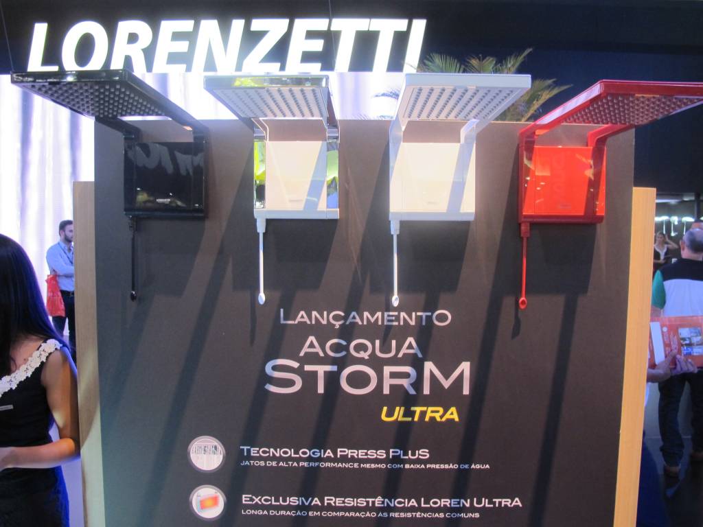 Feicon: crise hídrica impulsiona lançamentos e seca show da Lorenzetti