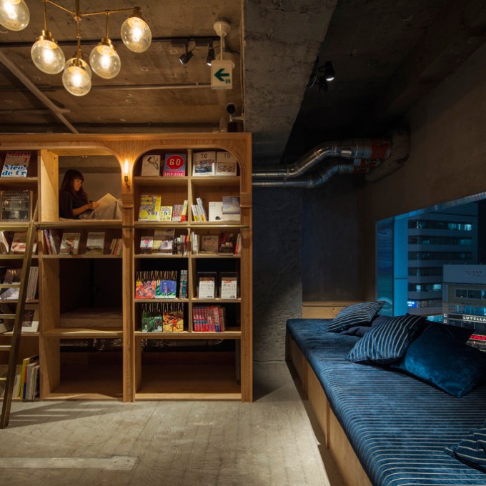 Hostel-biblioteca em Tóquio é o local perfeito para quem ama livros