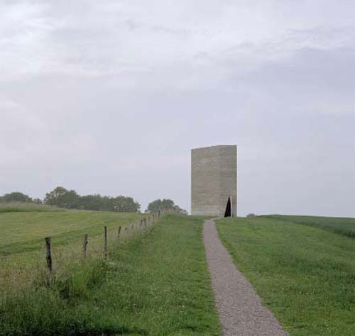 A capela de Saint Nikolaus von der Fl&uuml;e, na Alemanha, foi uma das obras do a...