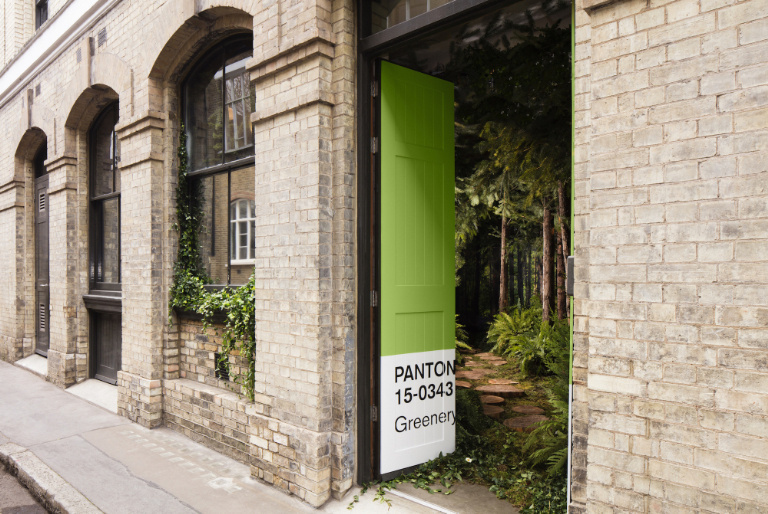 1-airbnb-e-pantone-fazem-parceria-e-criam-casa-com-lindos-jardins 1-airbnb-e-pantone-fazem-parceria-e-criam-casa-com-lindos-jardins