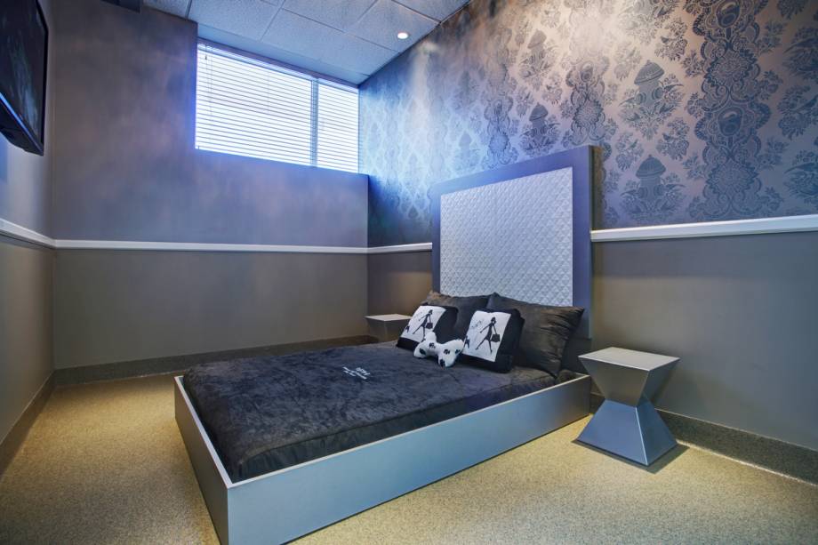 9. Com 103 quartos, o <a href="https://www.poshpethotel.com">Posh Pet Hotel</a>, na Florida, aceita cães e gatos. Os mimos oferecidos são televisões de 42 polegadas, cama queen-size de espuma, vistas panorâmicas e acesso 24 horas à webcam. 9. Com 103 quartos, o <a href="https://www.poshpethotel.com">Posh Pet Hotel</a>, na Florida, aceita cães e gatos. Os mimos oferecidos são televisões de 42 polegadas, cama queen-size de espuma, vistas panorâmicas e acesso 24 horas à webcam.