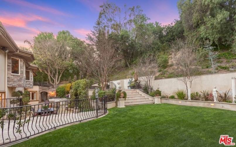 08-voce-pode-comprar-a-casas-de-keeping-up-with-the-kardashians