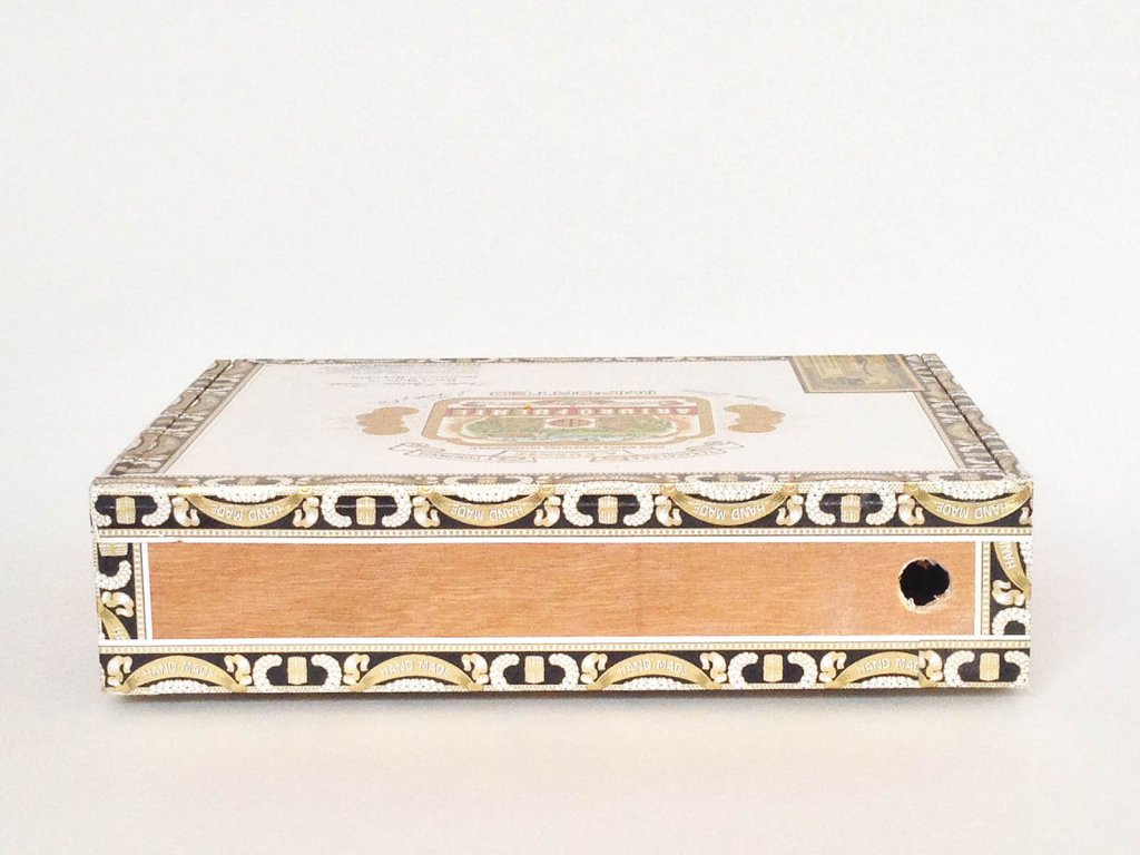 FIG-1-DIYHoverPlanet_Cigar-Box