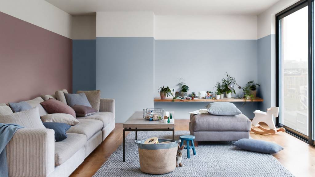 dulux-colour-of-the-year-2018-relaxed-family-time-livingroom-inspiration-uk-05_0