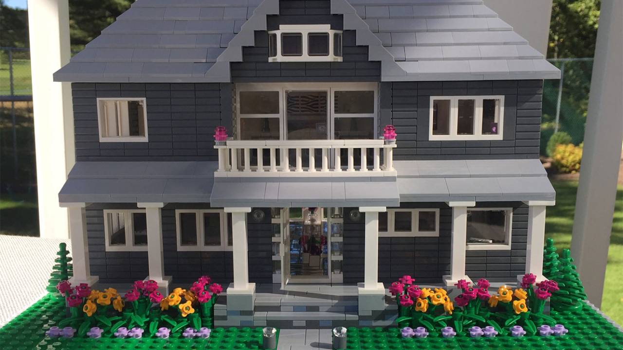 miniatura de casa de LEGO