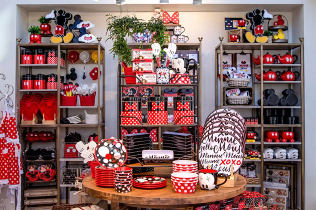 disney home disneyland resort