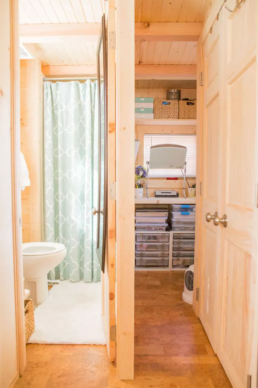 mini-casa lora higgings