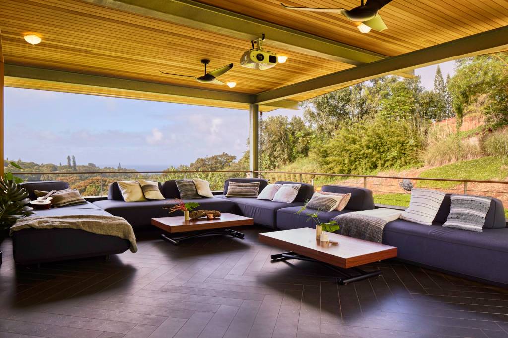 Casa de 93 m2 prova que estilo não depende de espaço Luz natural, móveis multifuncionais e sustentabilidade foram algumas das prioridades deste projeto