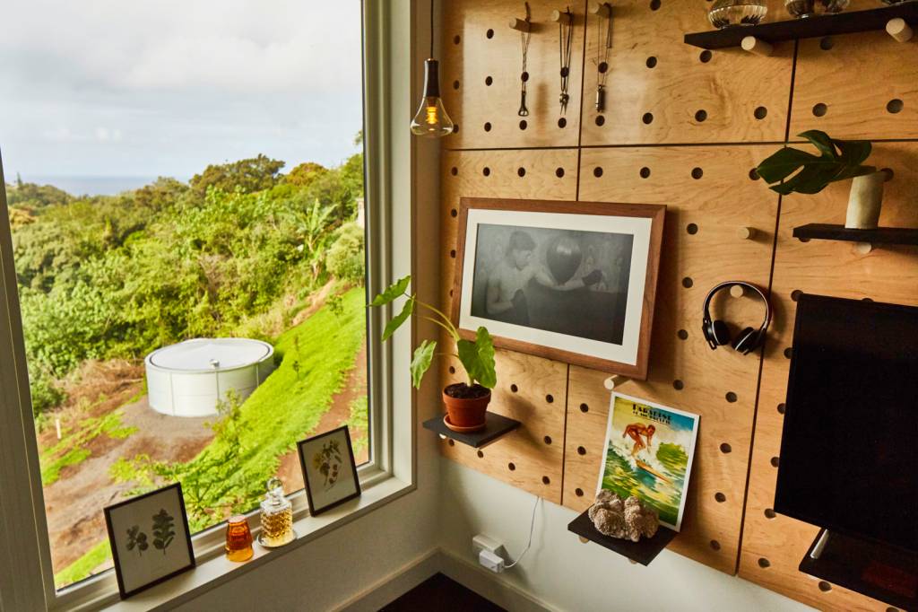 Casa de 93 m2 prova que estilo não depende de espaço Luz natural, móveis multifuncionais e sustentabilidade foram algumas das prioridades deste projeto
