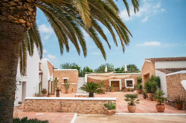 <a href="https://www.airbnb.com.br/rooms/13163665">Illes Balears</a>, na Espanha. <a href="https://www.airbnb.com.br/rooms/13163665">Illes Balears</a>, na Espanha.