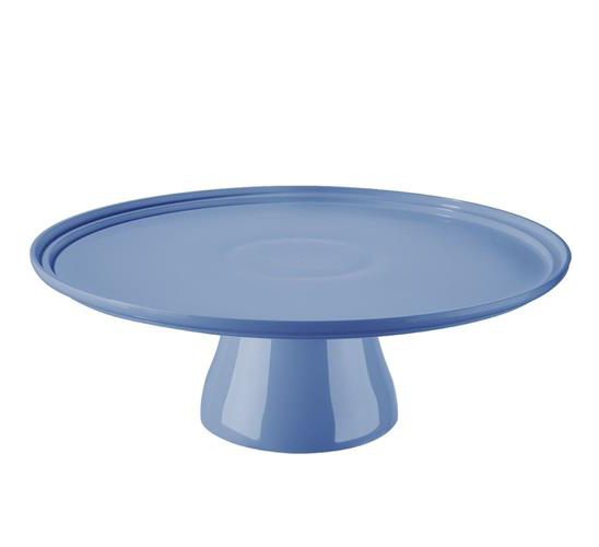 O prato para bolo <a href="https://www.gotoshop.com.br/UtilidadesDomesticas/SobremesaChaeCafe/pratosdesobremesa/Prato-para-Bolo-Coza-Boleira-Cake-325cm-Azul-11013467.html?utm_source=sites&utm_medium=matéria_CC&utm_campaign=produtos&utm_content=201806">Coza Boleira Cake</a> (32,5 cm) custa R$ 44,90.