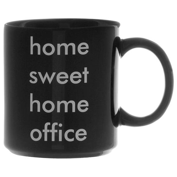 Caneca (270 ml) Sweet home office, custa R$ 19,90 na loja Tok & Stok.