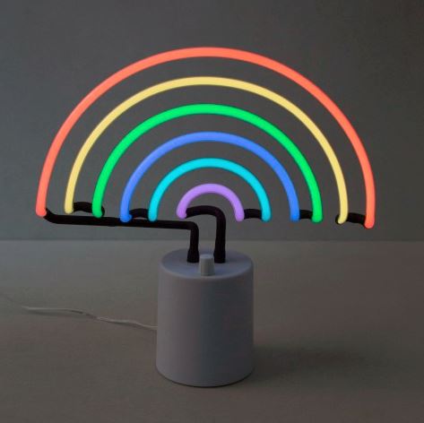 Abajur Neon Arco-&Iacute;ris, custa R$ 510 na loja Storehouse.