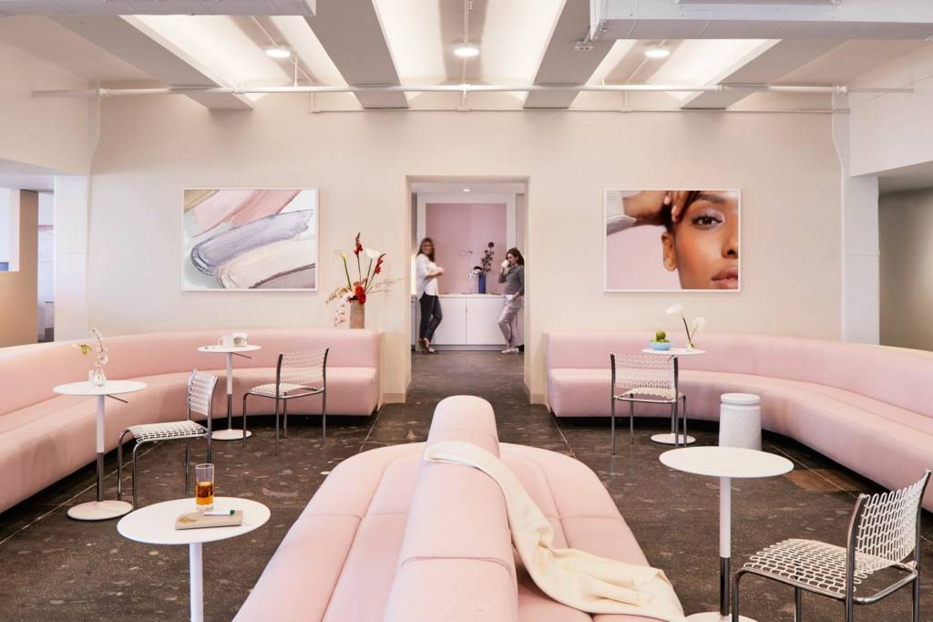glossier-rafael-de-cardenas-interiors-3 glossier-rafael-de-cardenas-interiors-3