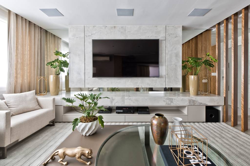 30 salas de TV para assistir filmes com o crush e maratonar séries