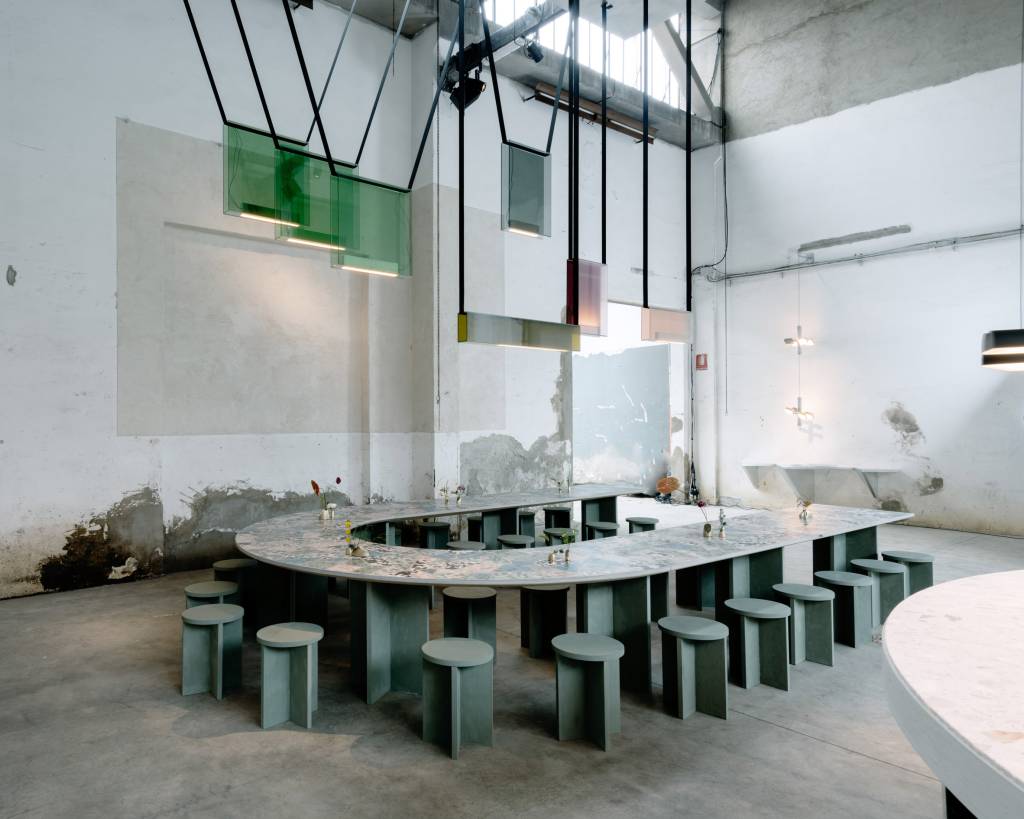 Caffe-populaire_dezeen_2364_col_2 Caffe-populaire_dezeen_2364_col_2
