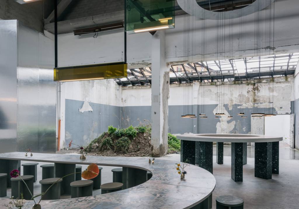 Caffe-populaire_dezeen_2364_col_3 Caffe-populaire_dezeen_2364_col_3