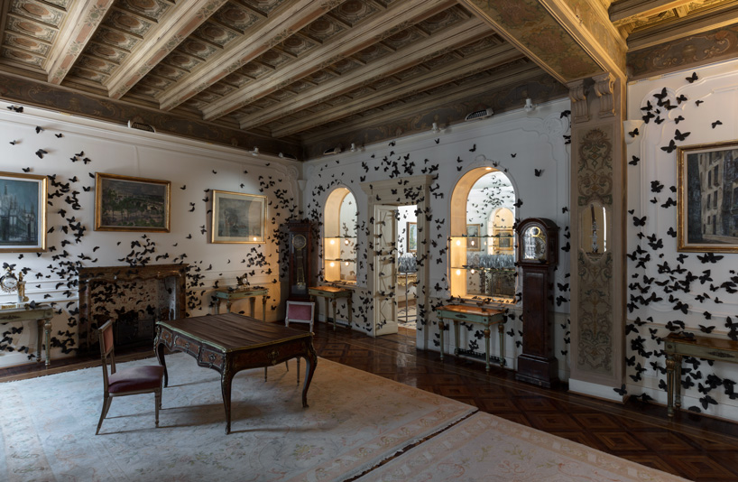 carlos-amorales-accursed-hour-fondazione-pini-designboom-4 carlos-amorales-accursed-hour-fondazione-pini-designboom-4