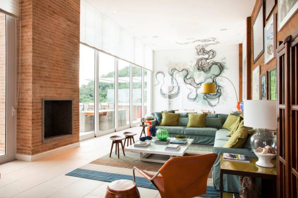 Casa de praia no Guarujá com décor fresco e contemporâneo