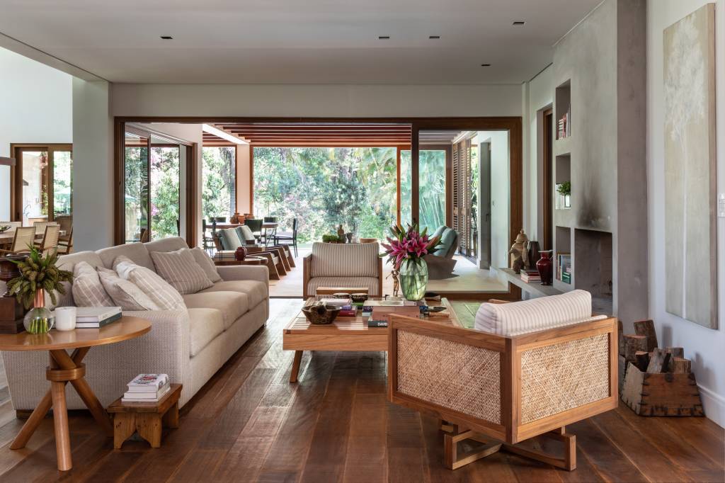 1_casa_de_campo_madeira_denise_polverini
